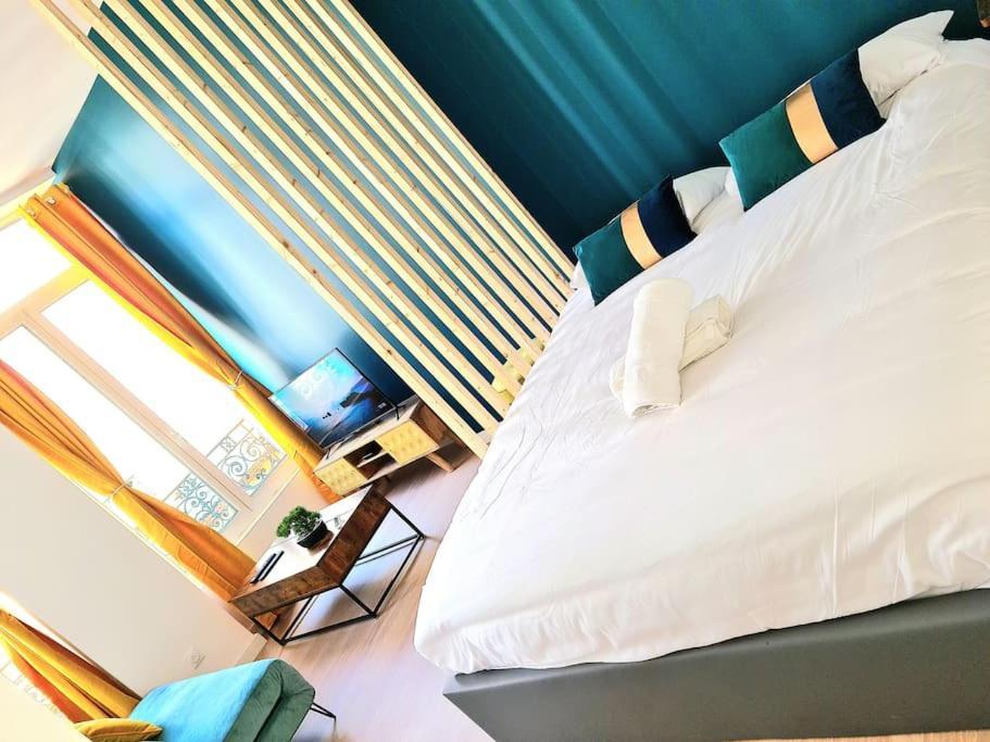 Le Cosy Central Moderne Et Chaleureux Сент Етиен Екстериор снимка